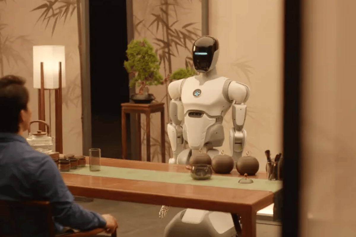 Pije čaj, hrá kocky a upratuje: Robot AlphaBot 2 ohromil svojimi schopnosťami